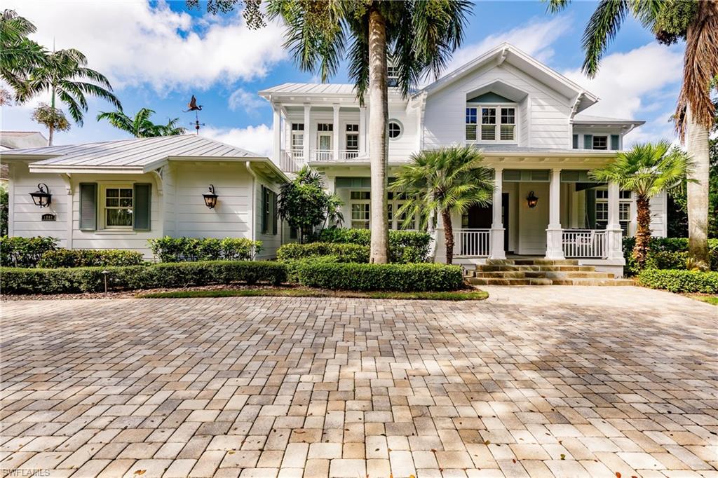 AQUALANE SHORES - Residential