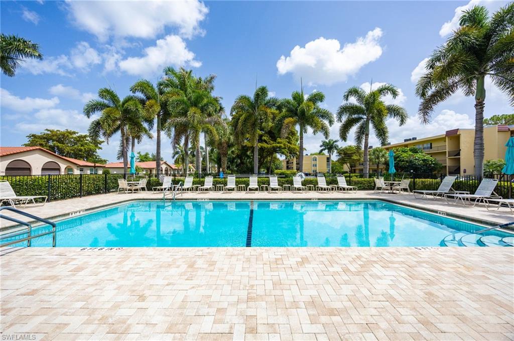 FOREST LAKES - Residential