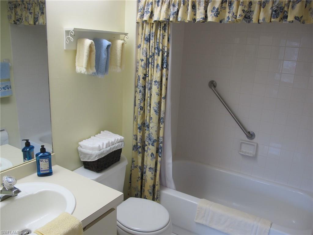 TIMBERLINE VILLAGE - Residential