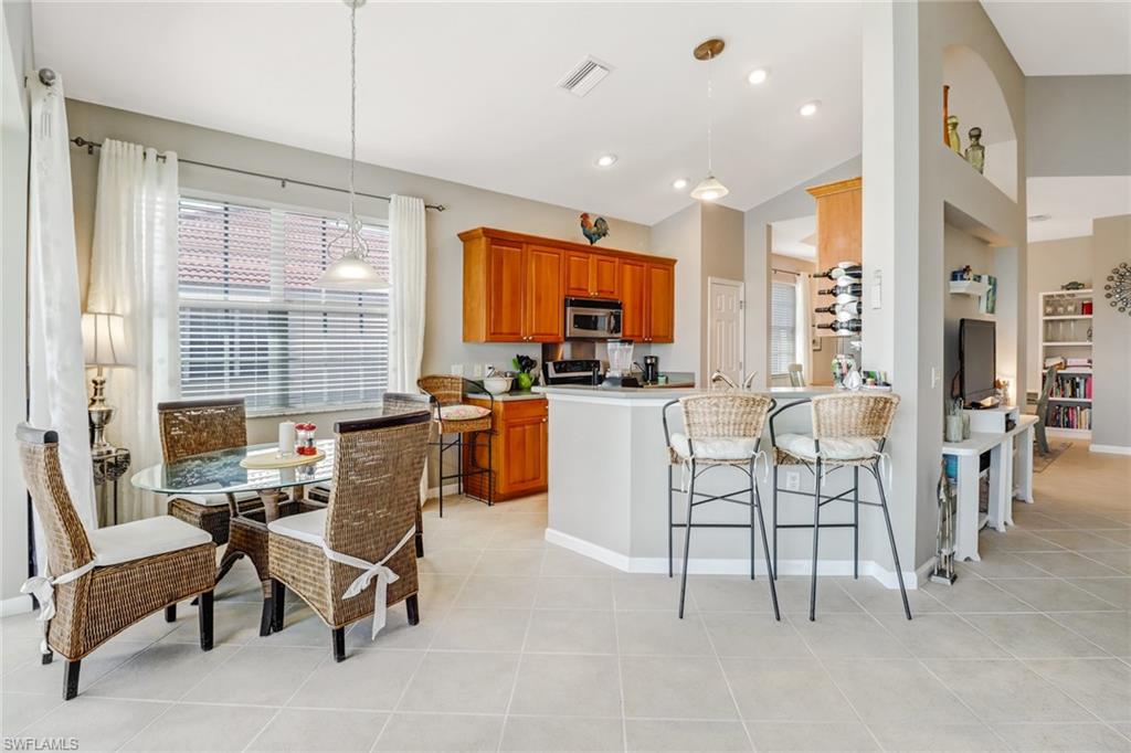 OXFORD POINTE - Residential