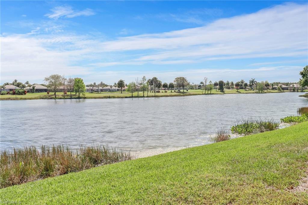 OXFORD POINTE - Residential