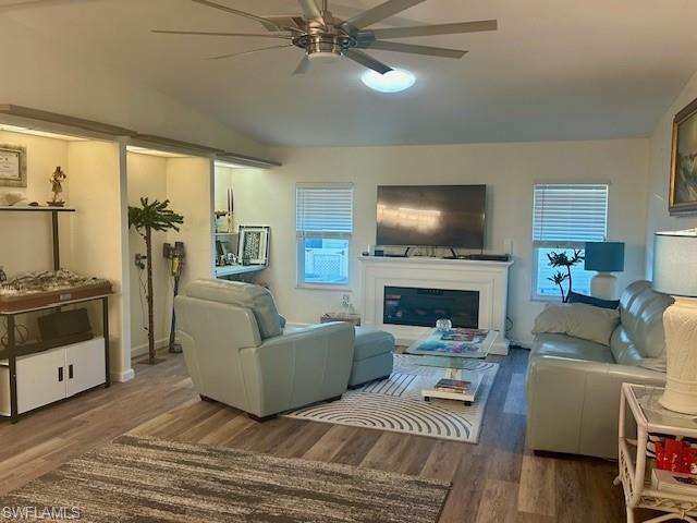 NORTH PORT - Residential