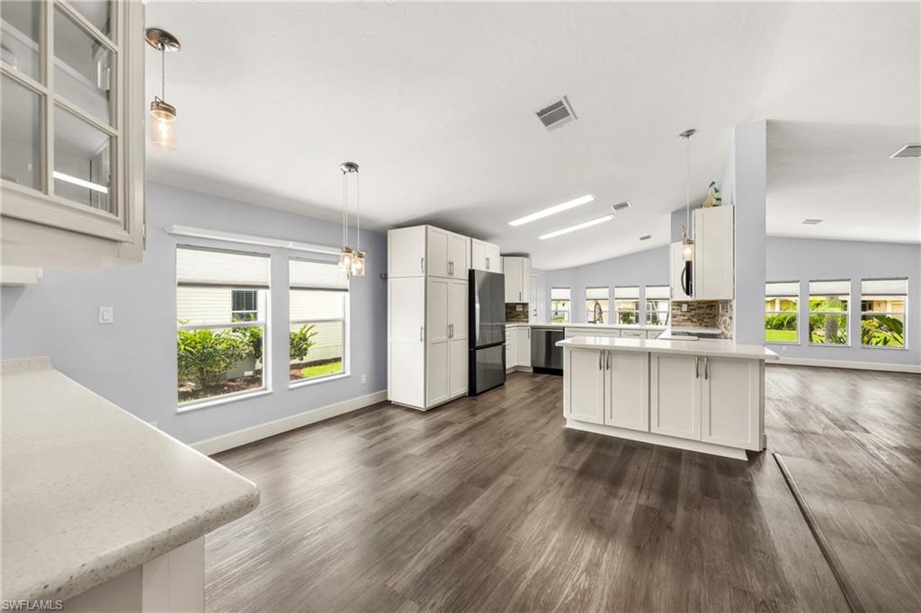 CAROUSEL COVE - Residential