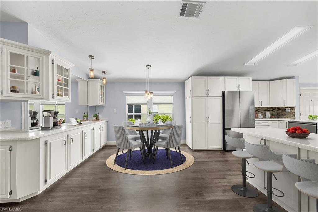 CAROUSEL COVE - Residential
