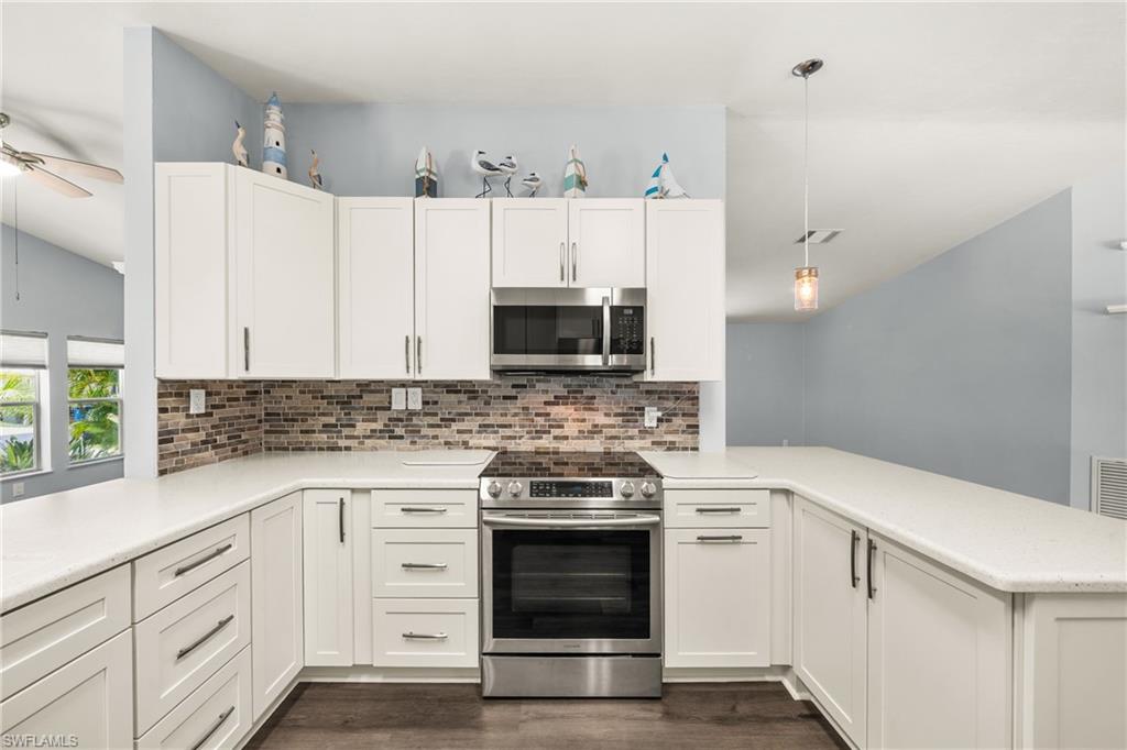 CAROUSEL COVE - Residential