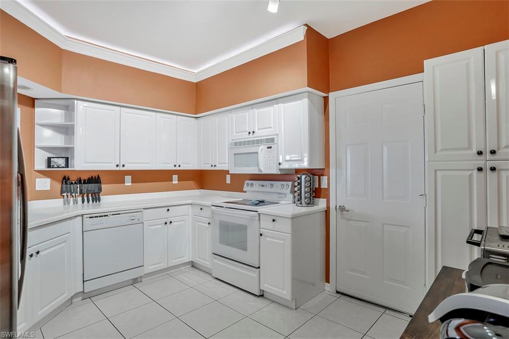 PARTRIDGE POINTE - Residential