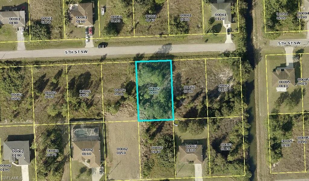 LEHIGH ACRES - Land