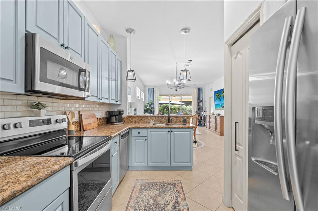 COPPER OAKS - Residential