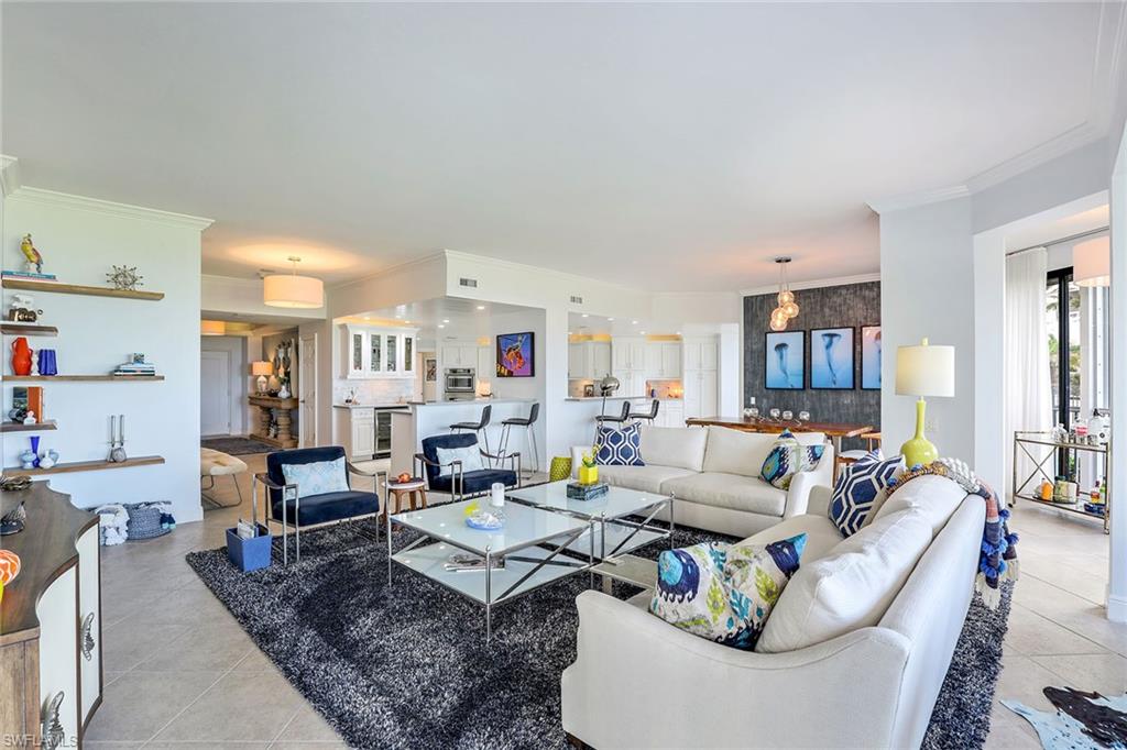 MONACO BEACH CLUB - Residential
