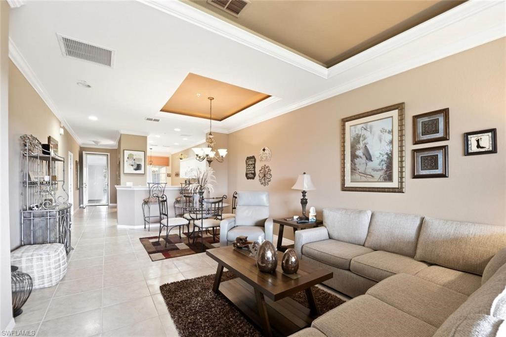 LAKE BARRINGTON - Residential