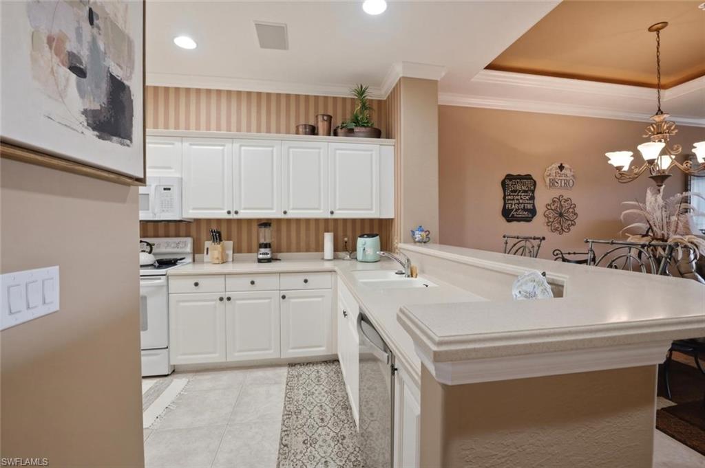 LAKE BARRINGTON - Residential