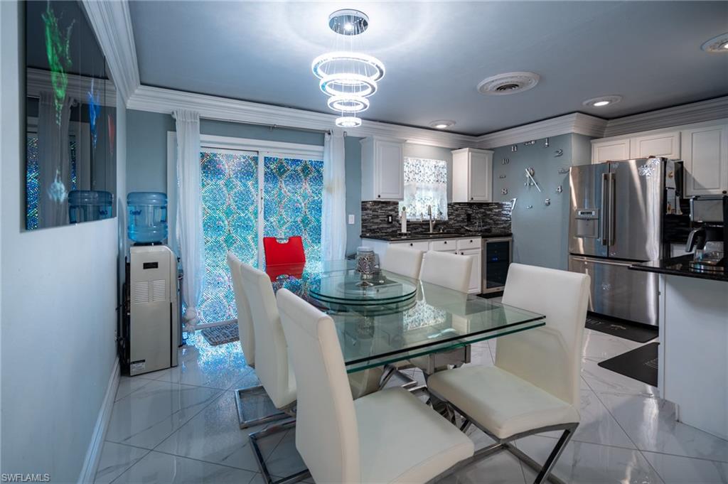 GOLDEN GATE CITY - Residential