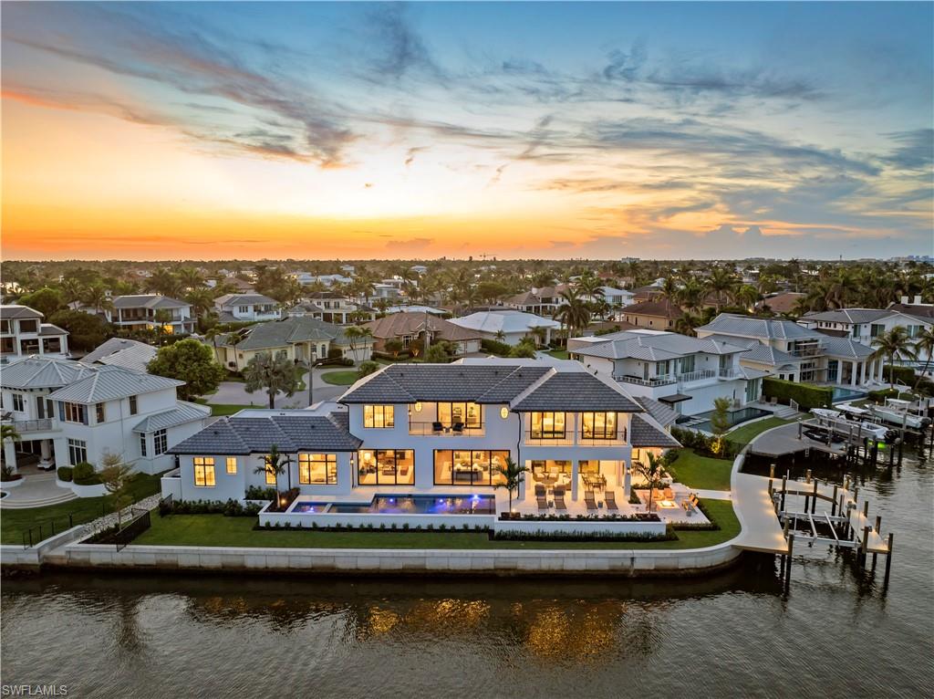 ROYAL HARBOR - Residential