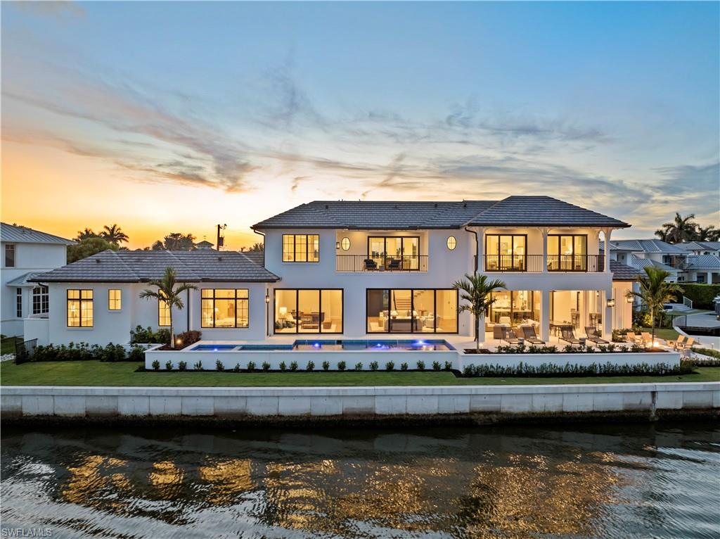 ROYAL HARBOR - Residential