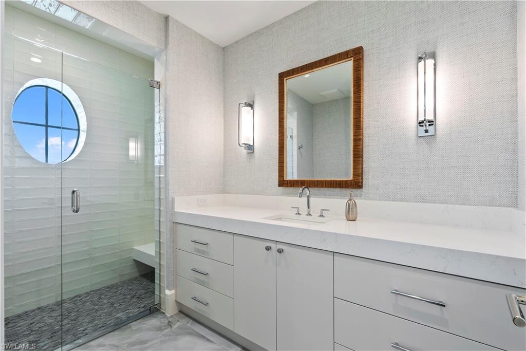 ROYAL HARBOR - Residential