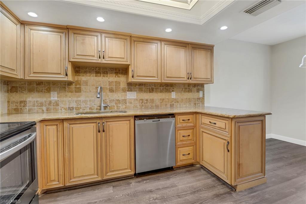 CUMBERLAND CONDO - Residential Lease