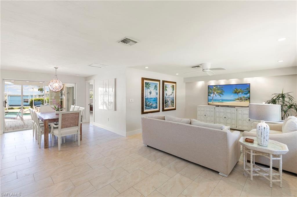 MARCO ISLAND - Residential