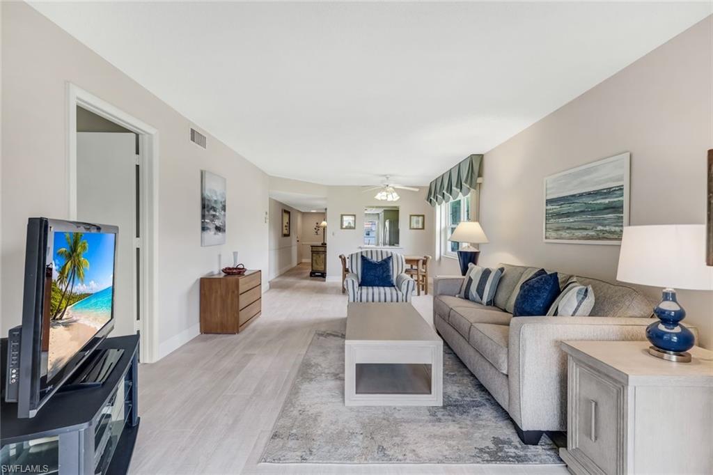 FOREST LAKES - Residential