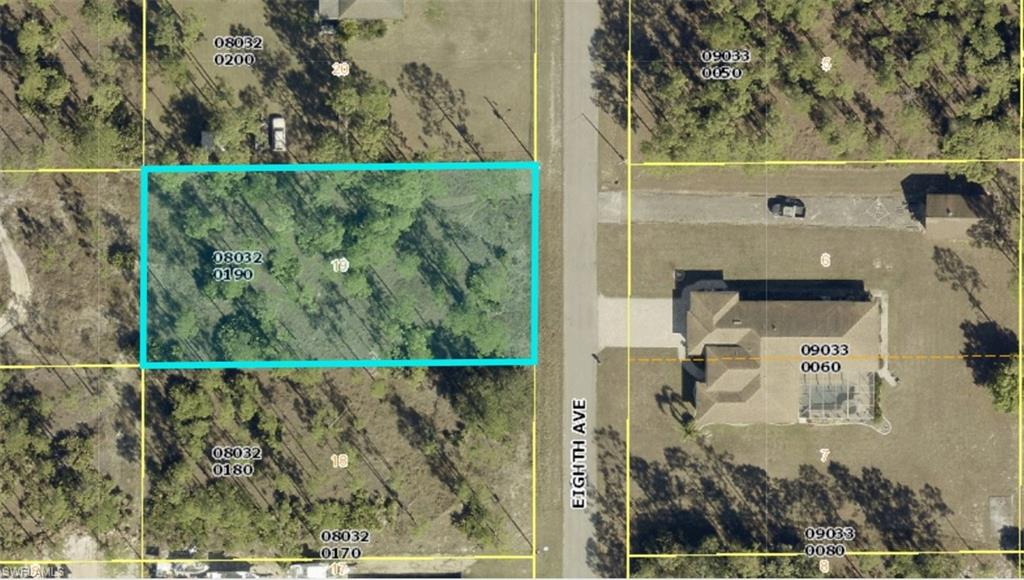 LEHIGH ACRES - Land