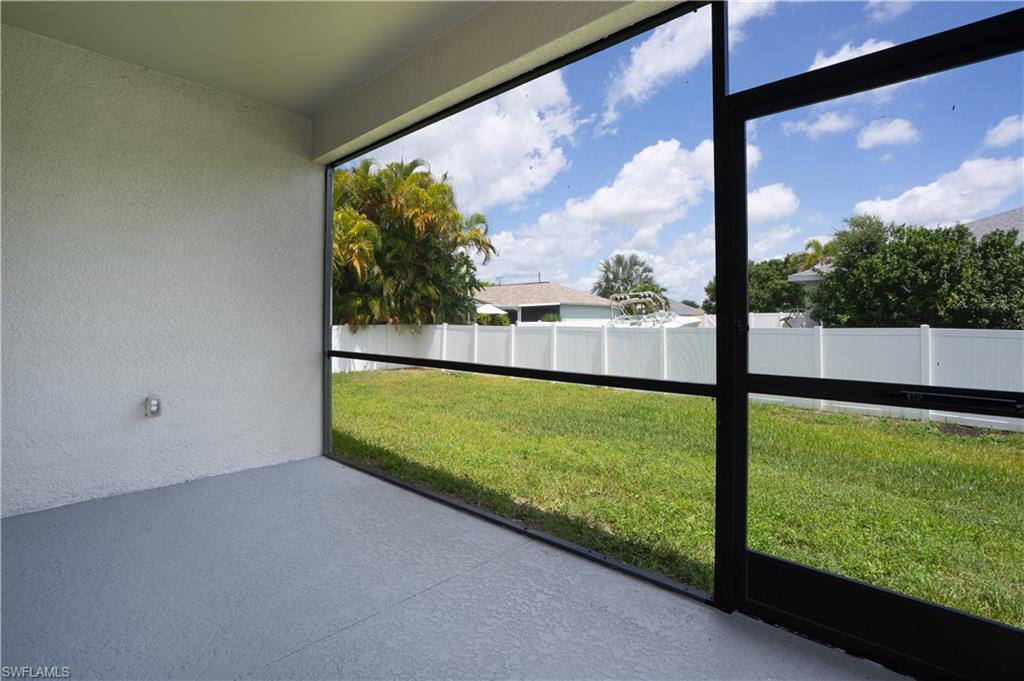 CAPE CORAL - Residential