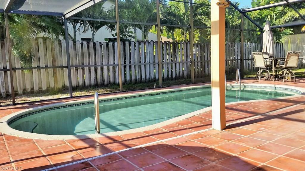 PELICAN RIDGE - Residential