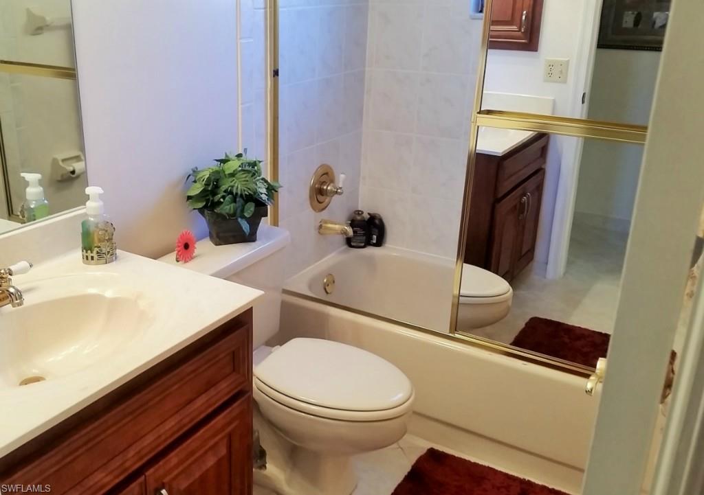 PELICAN RIDGE - Residential
