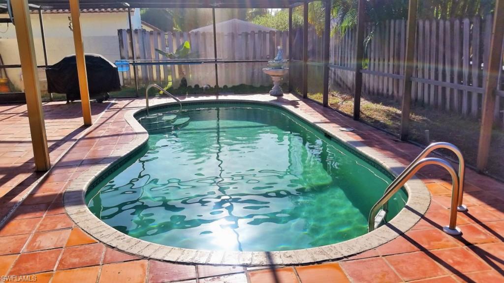 PELICAN RIDGE - Residential