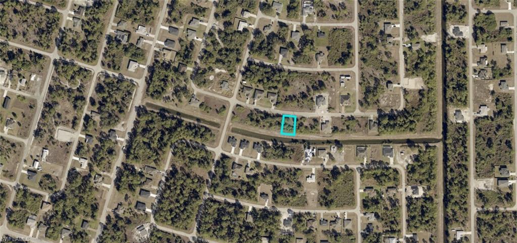 LEHIGH ACRES - Land