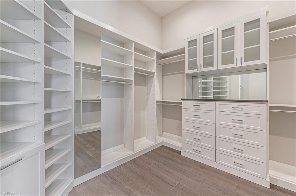 PRATO GRAND ESTATES - Residential
