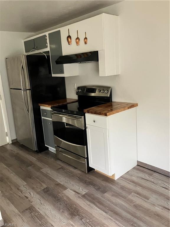 NORTH FORT MYERS - Residential Lease