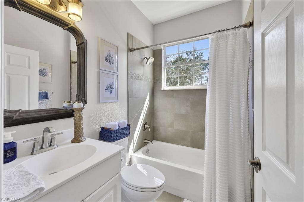 WILSHIRE PINES - Residential