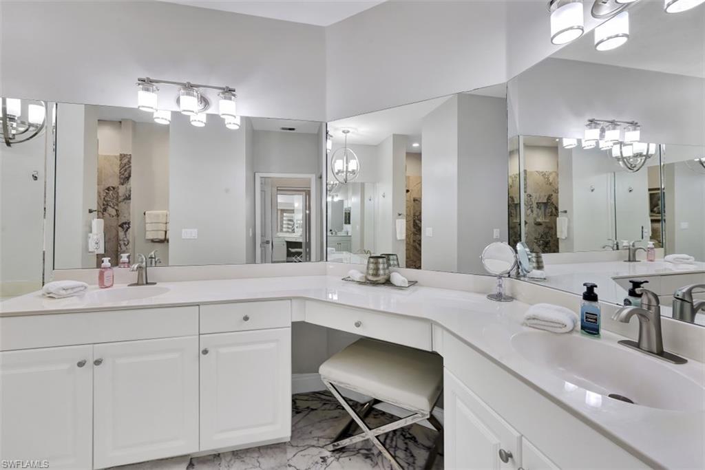 WILSHIRE PINES - Residential