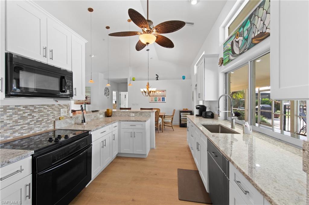 CAPE CORAL - Residential Lease