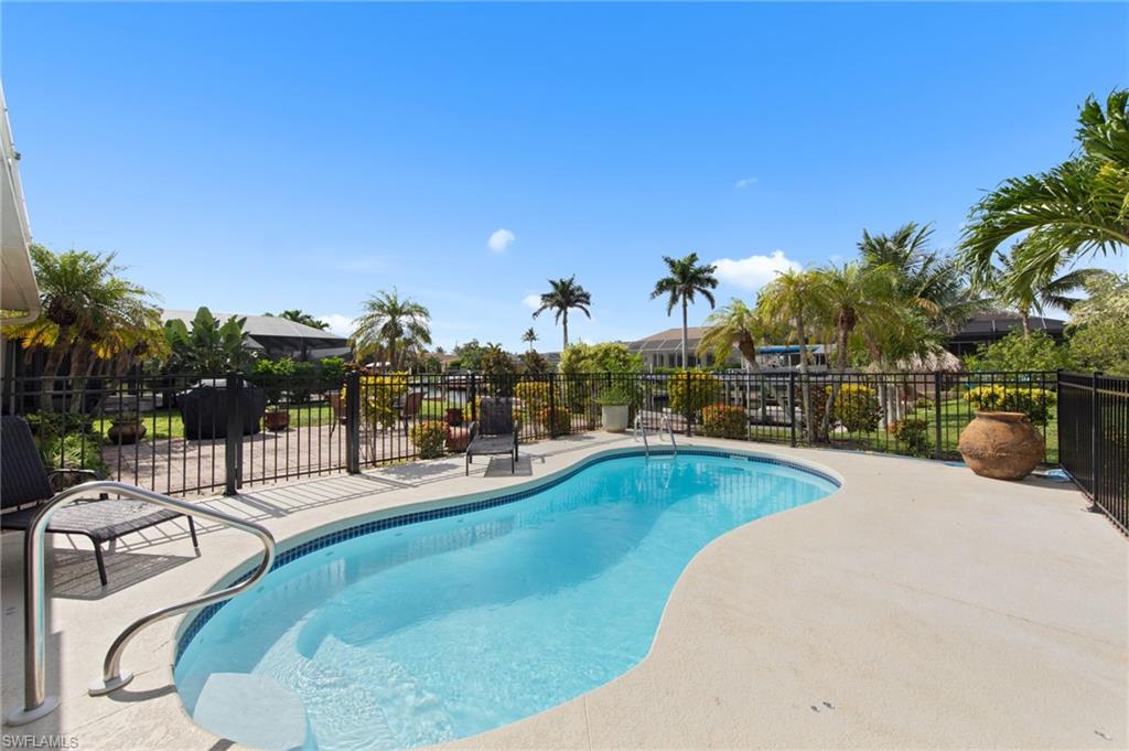 CAPE CORAL - Residential Lease