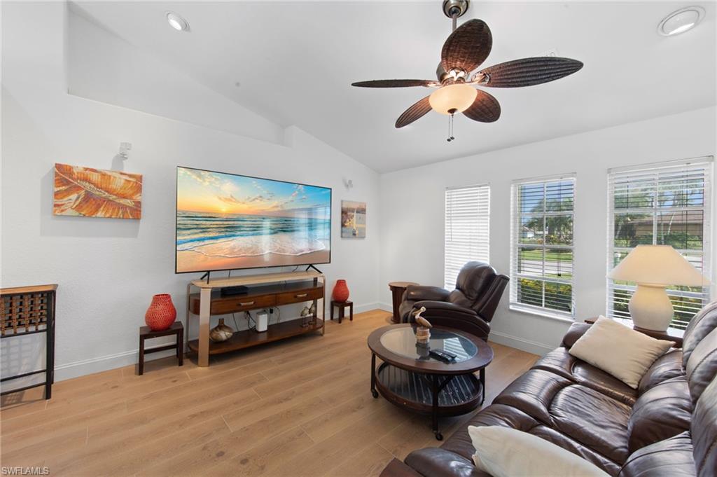 CAPE CORAL - Residential Lease