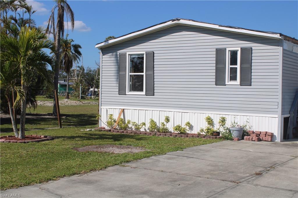 PINE ISLAND VILLAS - Residential