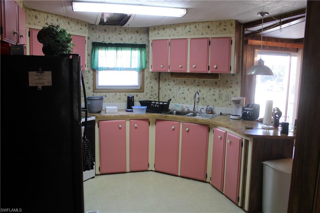 PINE ISLAND VILLAS - Residential