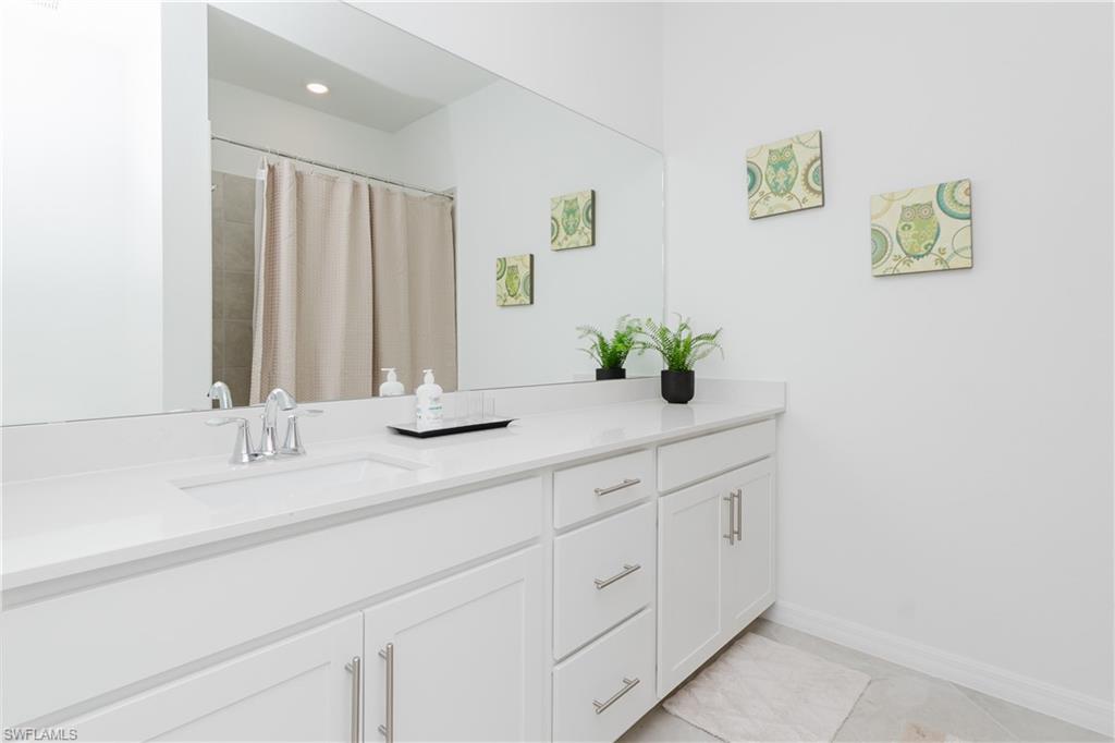 TUCKERS COVE - Residential Lease