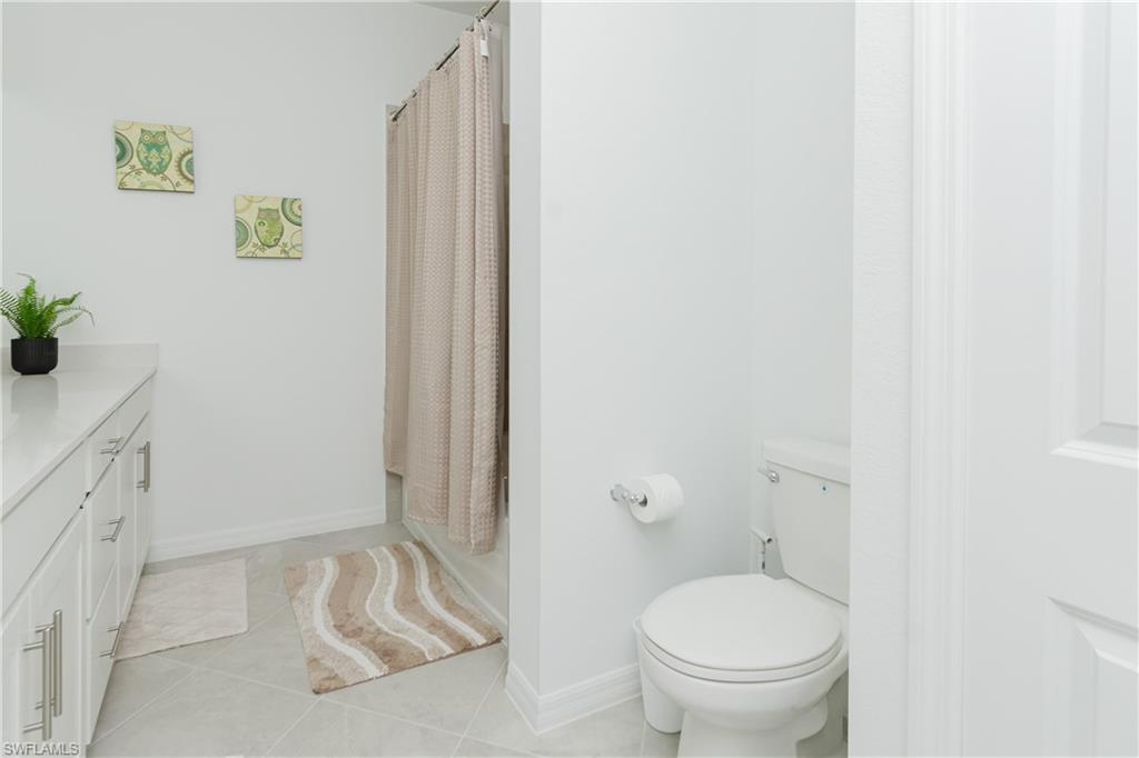 TUCKERS COVE - Residential Lease
