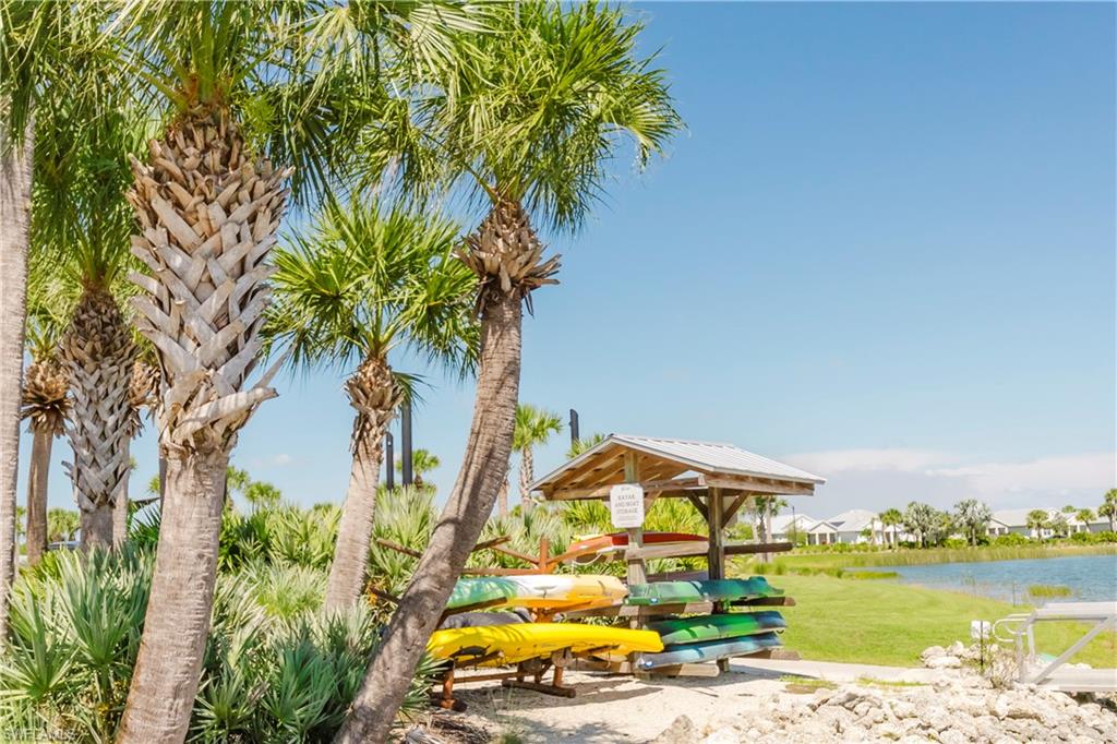 TUCKERS COVE - Residential Lease