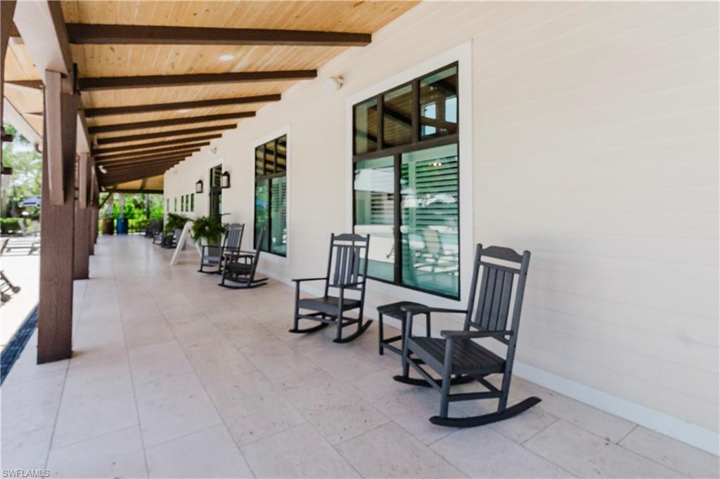 TUCKERS COVE - Residential Lease