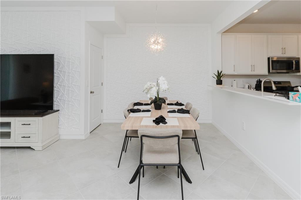 TUCKERS COVE - Residential Lease