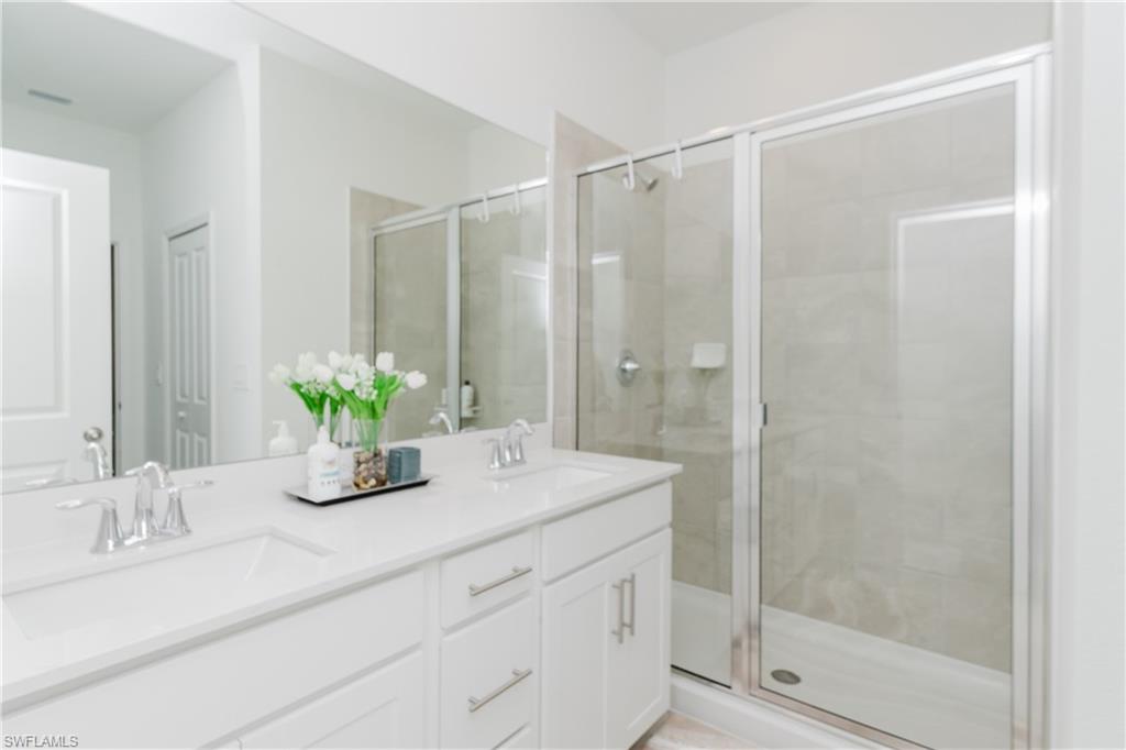 TUCKERS COVE - Residential Lease