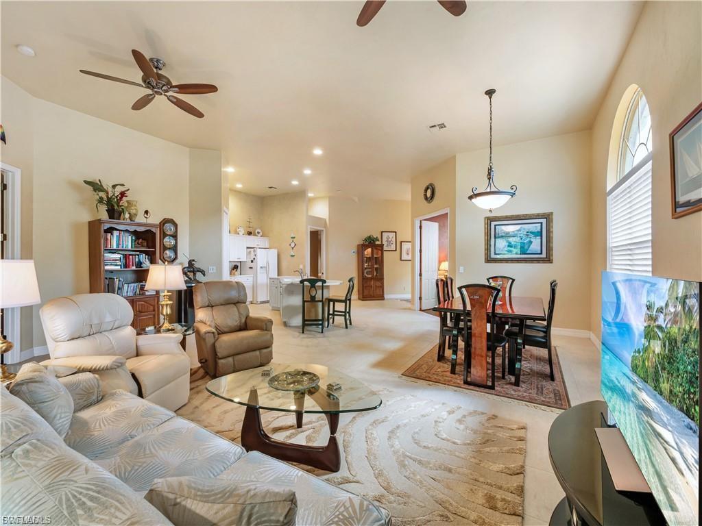 WATER'S EDGE - Residential Lease