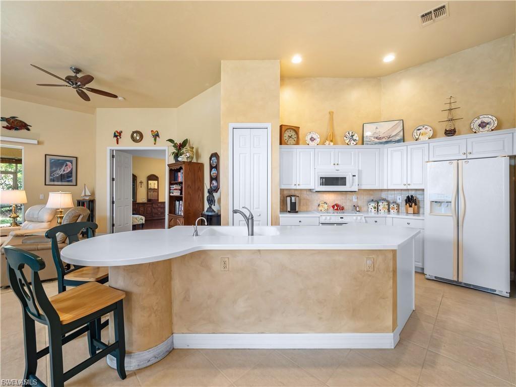 WATER'S EDGE - Residential Lease