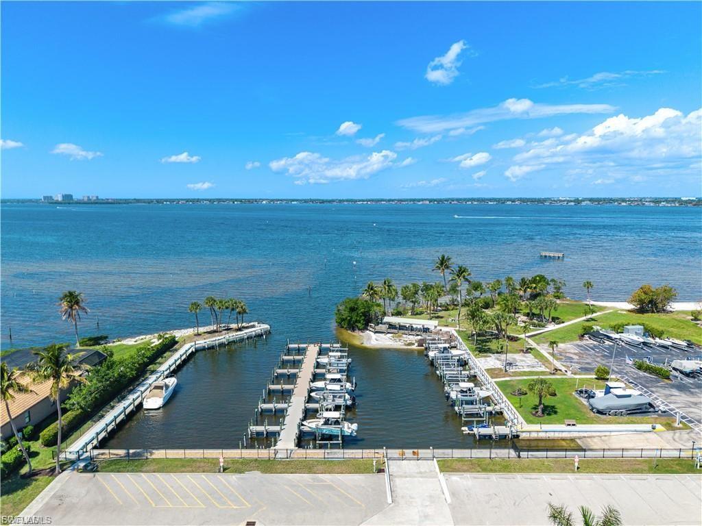 WATER'S EDGE - Residential Lease