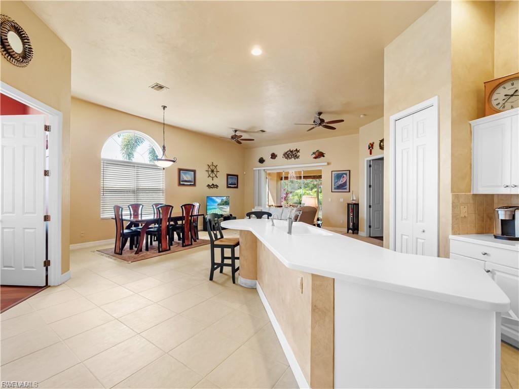 WATER'S EDGE - Residential Lease