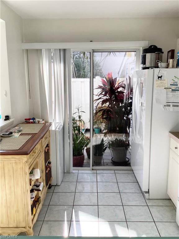 BOARDWALK CAPER - Residential