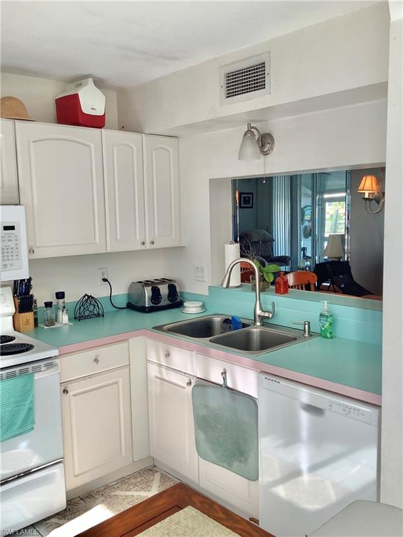 BOARDWALK CAPER - Residential