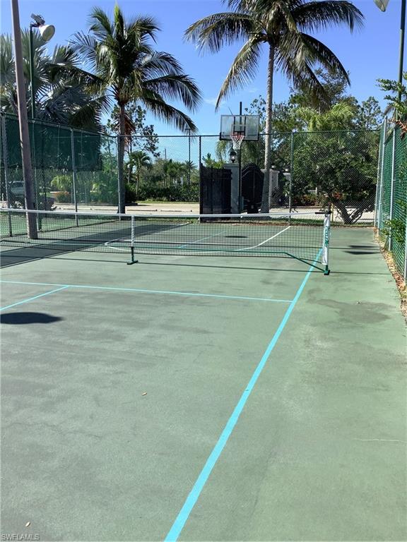 BOARDWALK CAPER - Residential